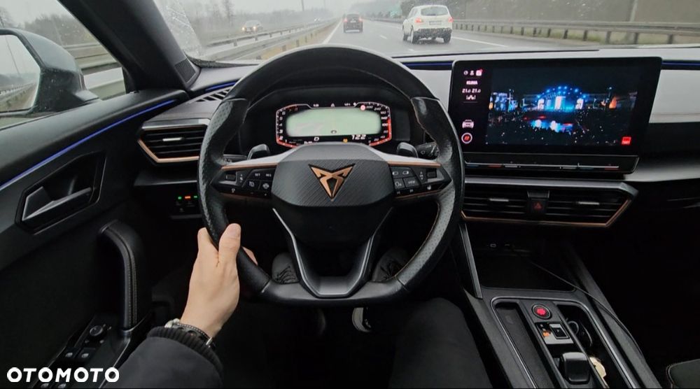 Cupra Formentor 1.5 TSI DSG - 25