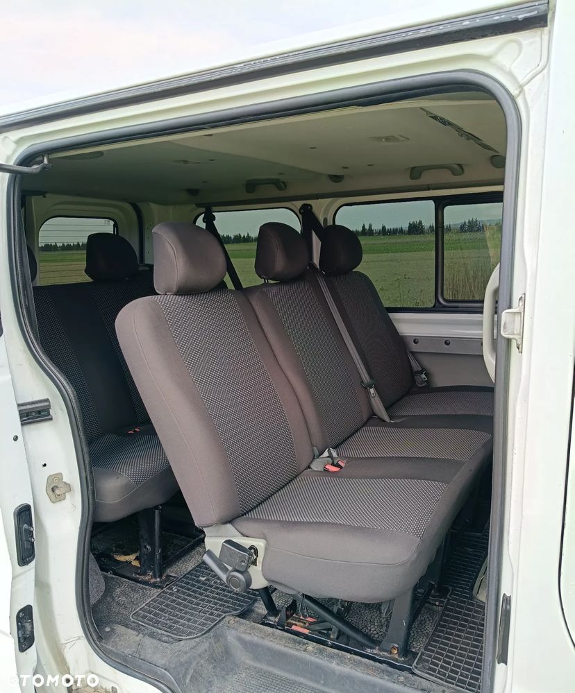 Renault Trafic - 11