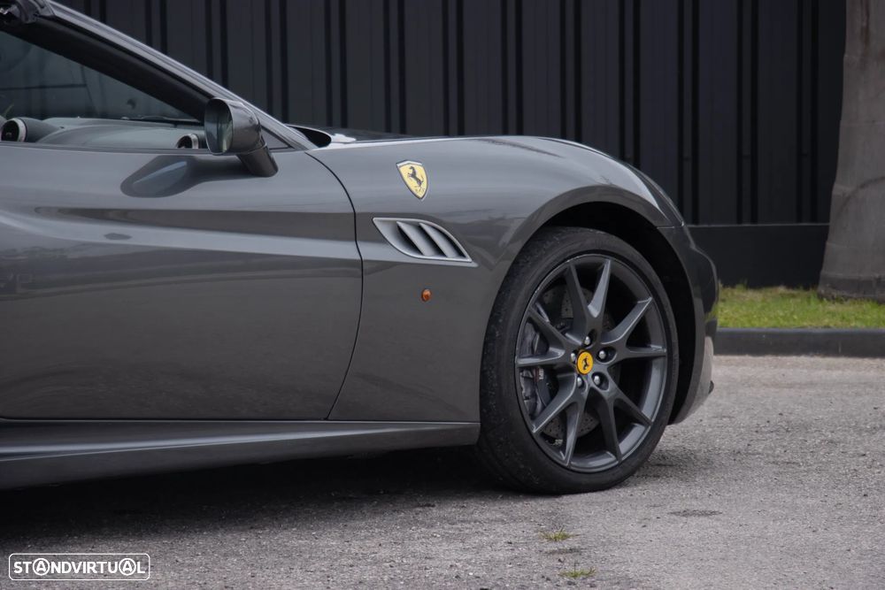 Ferrari California - 21