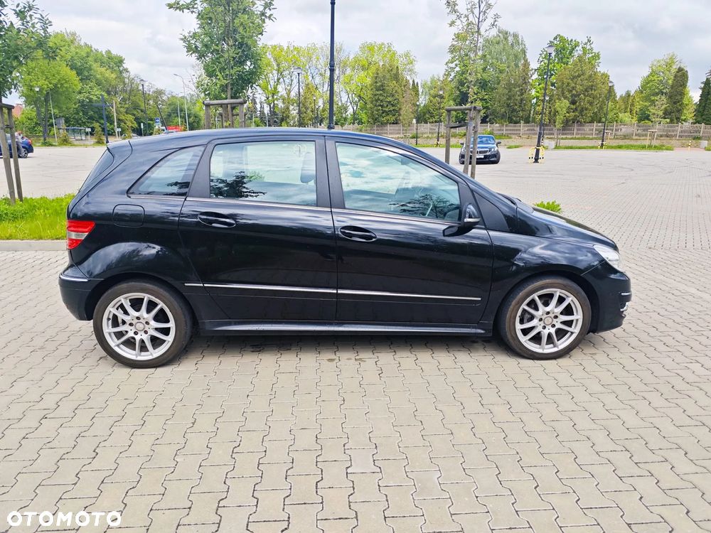 Mercedes-Benz Klasa B 200 CDI Special Edition - 7