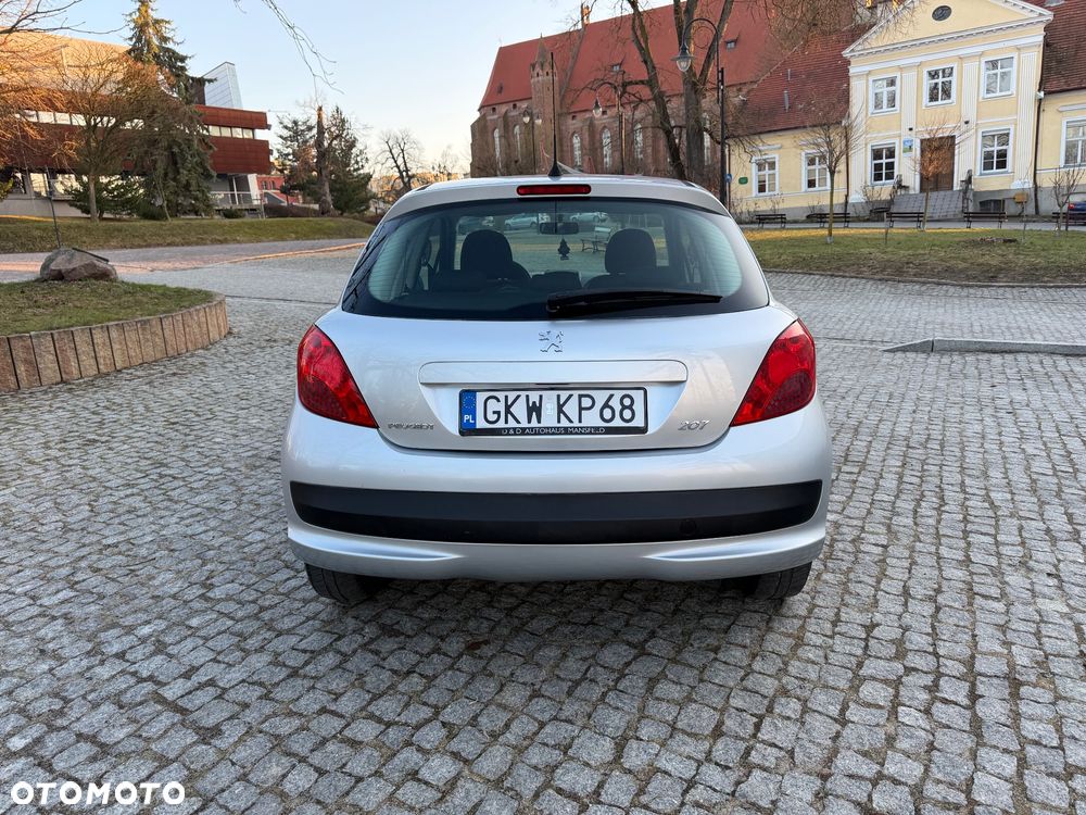 Peugeot 207 95 VTi Filou - 6