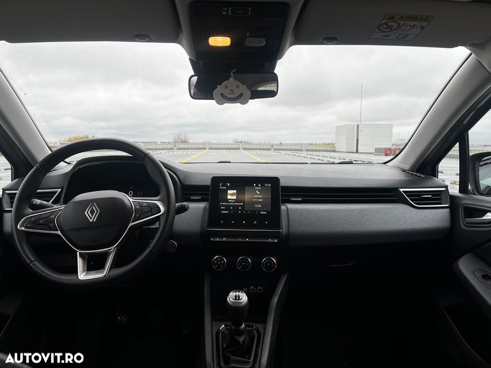 Renault Clio - 7