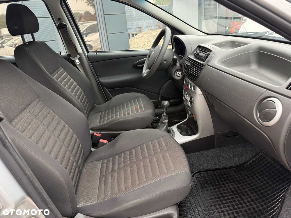Fiat Punto - 5