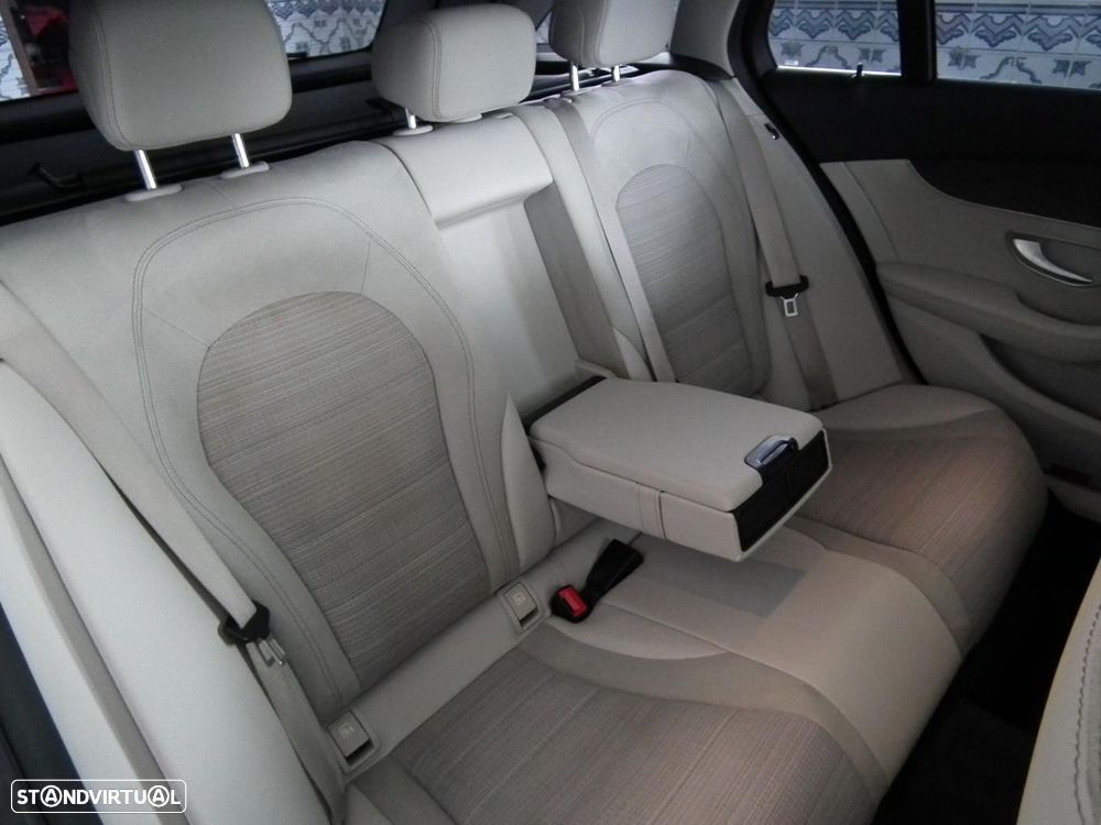 Mercedes-Benz C 250 d 4Matic Station 9G-TRONIC Avantgarde - 22