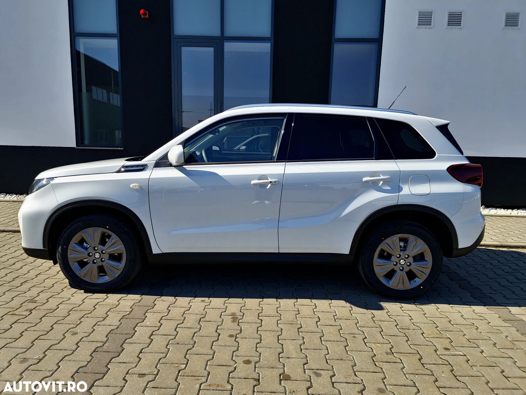 Suzuki Vitara - 6