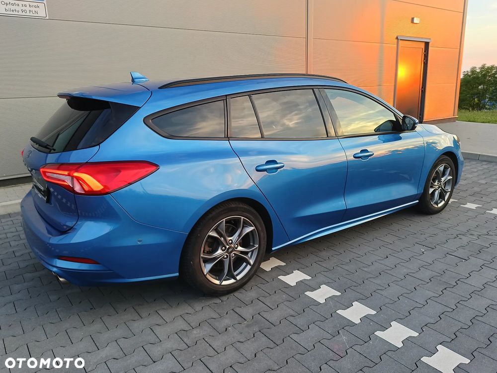 Ford Focus 1.0 EcoBoost mHEV ST-Line - 20