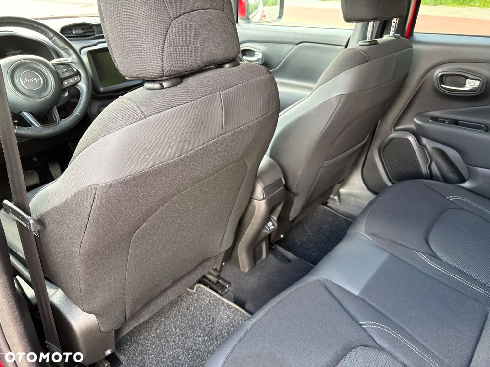Jeep Renegade - 11