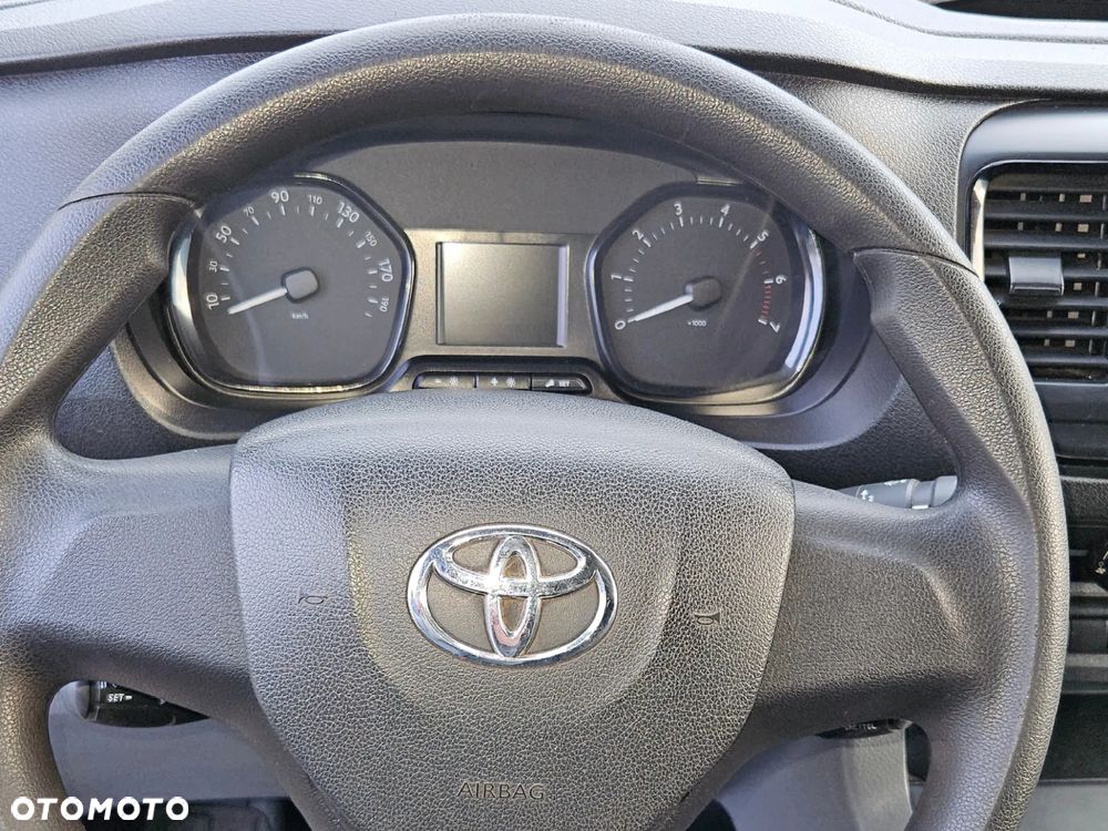 Toyota ProAce D-4D Medium 3,0t Active (bryg.) - 12