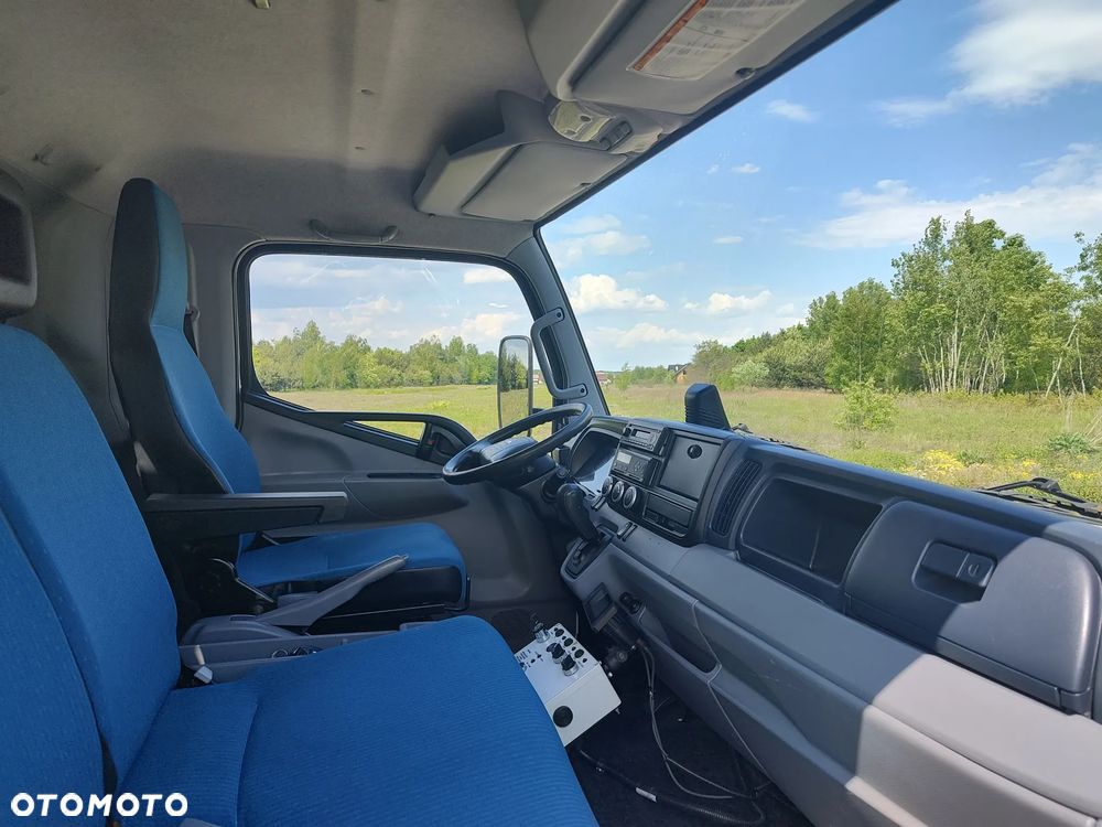 Mitsubishi Canter Fuso 7c15 - 12