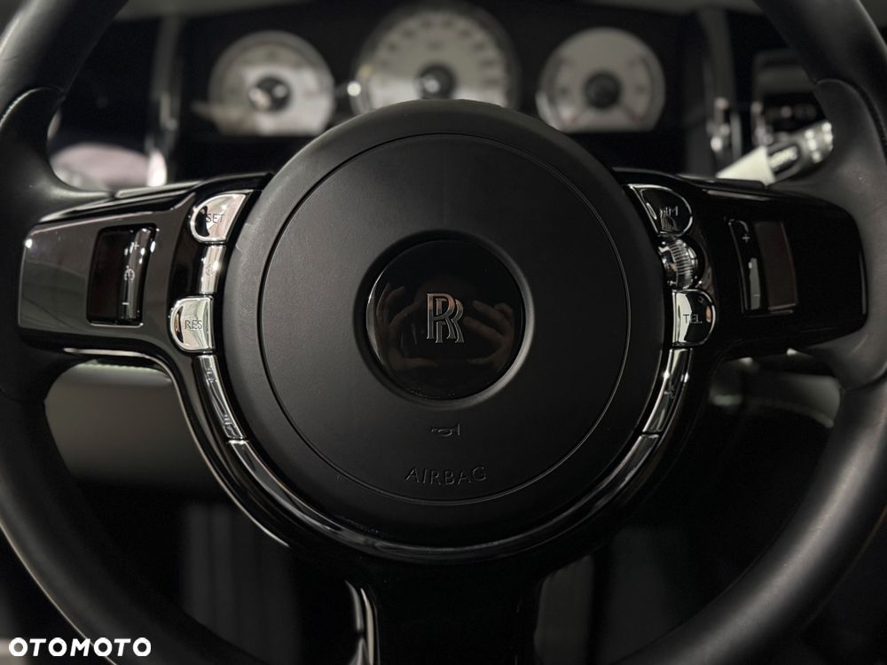 Rolls-Royce Wraith Standard - 26