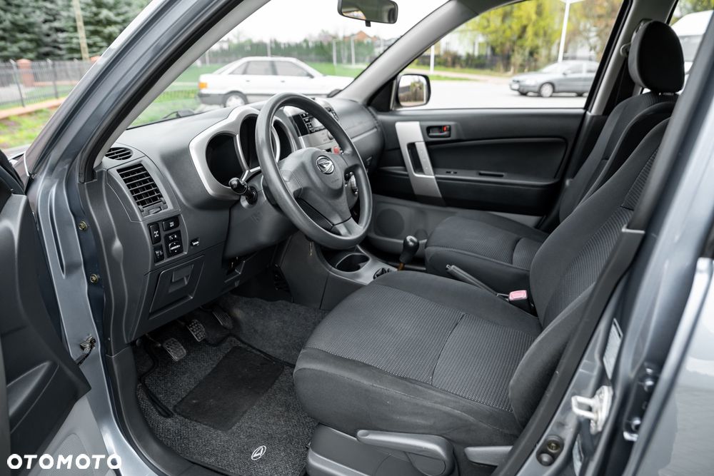 Daihatsu Terios 4WD Top S 100th Anniversary - 17