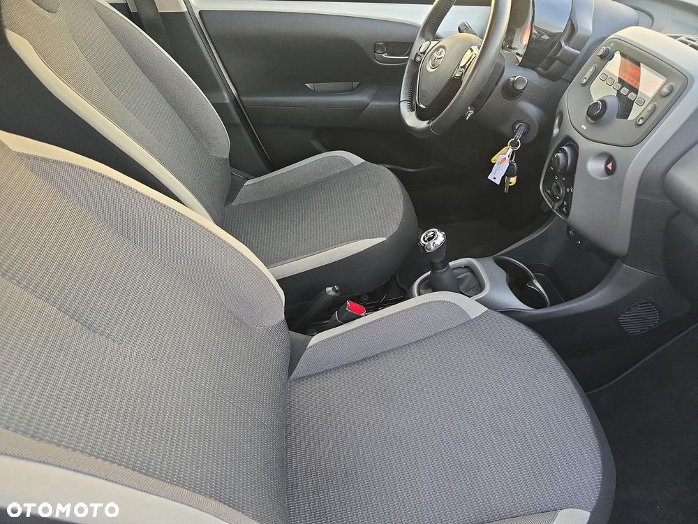Toyota Aygo - 11