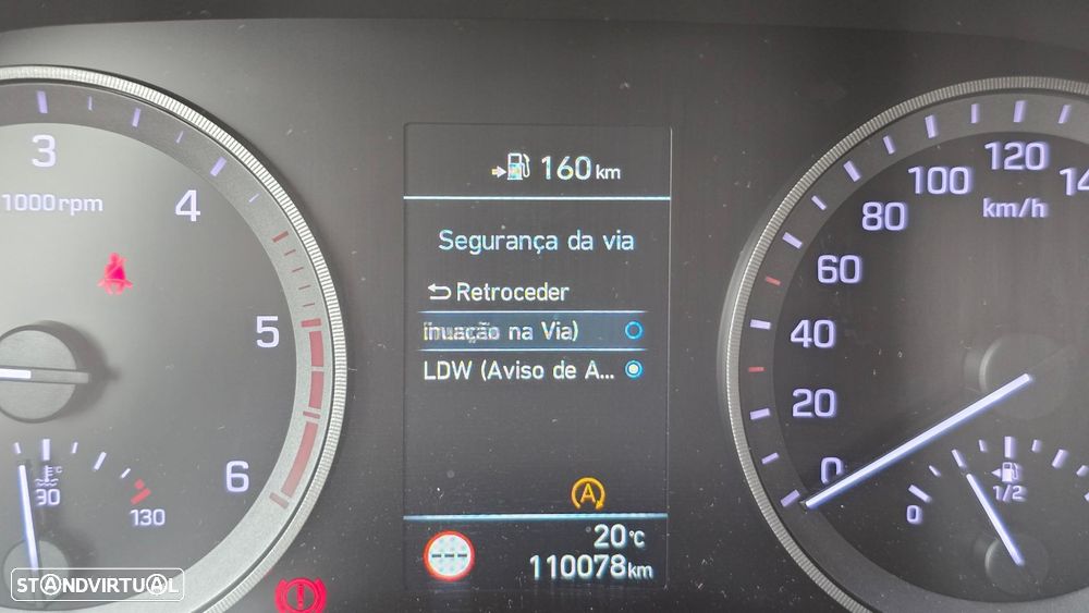 Hyundai Tucson 1.6 CRDi Premium+Pack Pele - 24