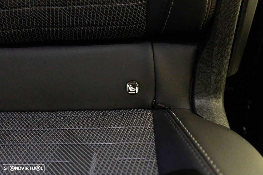 Peugeot 5008 1.2 Hybrid GT e-DCS6 - 12