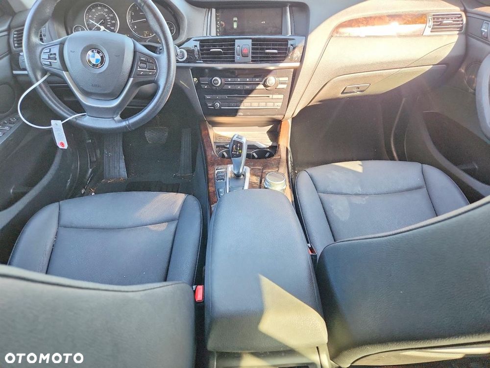 BMW X3 28i xDrive - 7