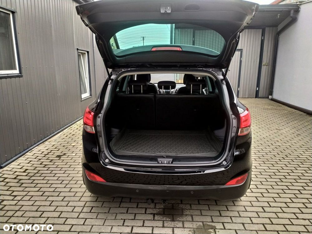 Hyundai ix35 2.0 4WD Automatik Premium - 24