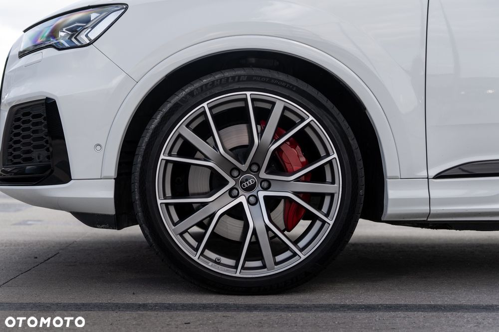 Audi SQ7 - 12