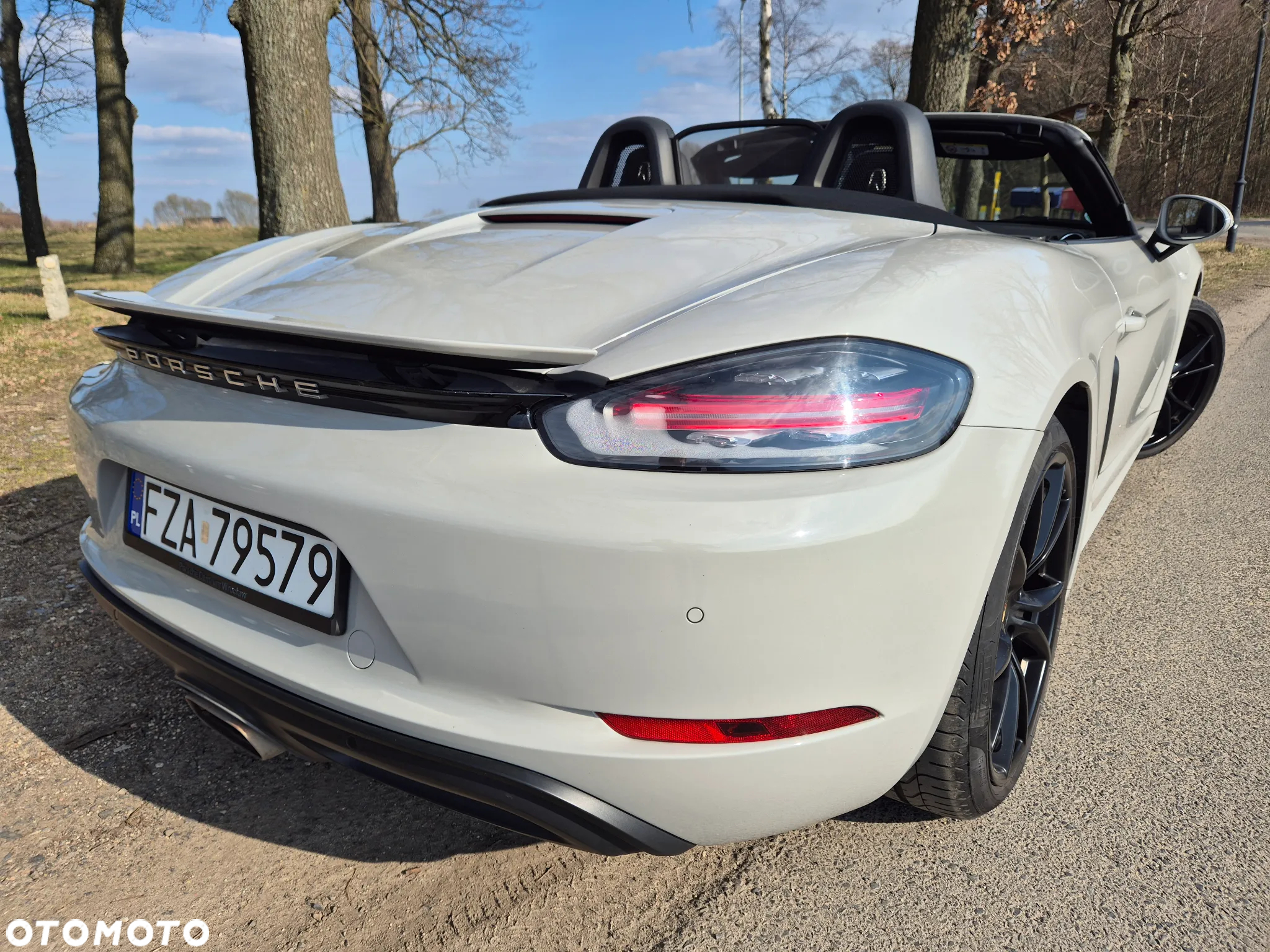 Porsche Boxster - 26