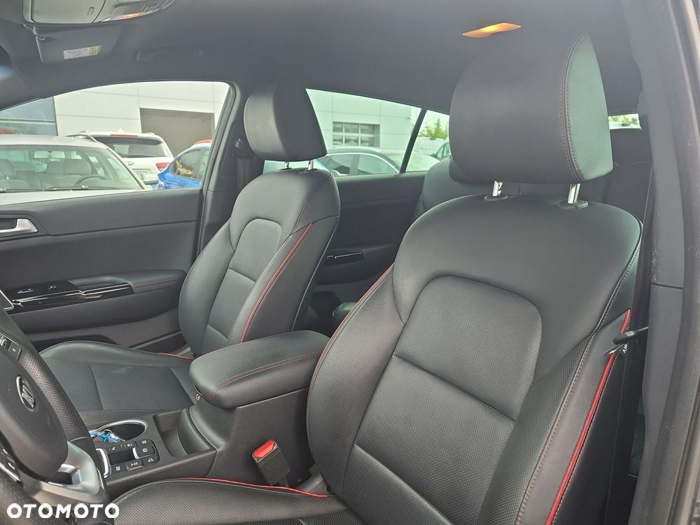 Kia Sportage - 12