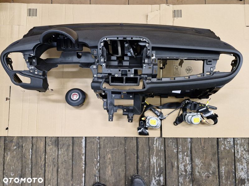 FIAT 500X DESKA ROZDZIELCZA OE PASY LEWY PRAWY + 2 AIRBAG PASAŻERA KIEROWCY - 1