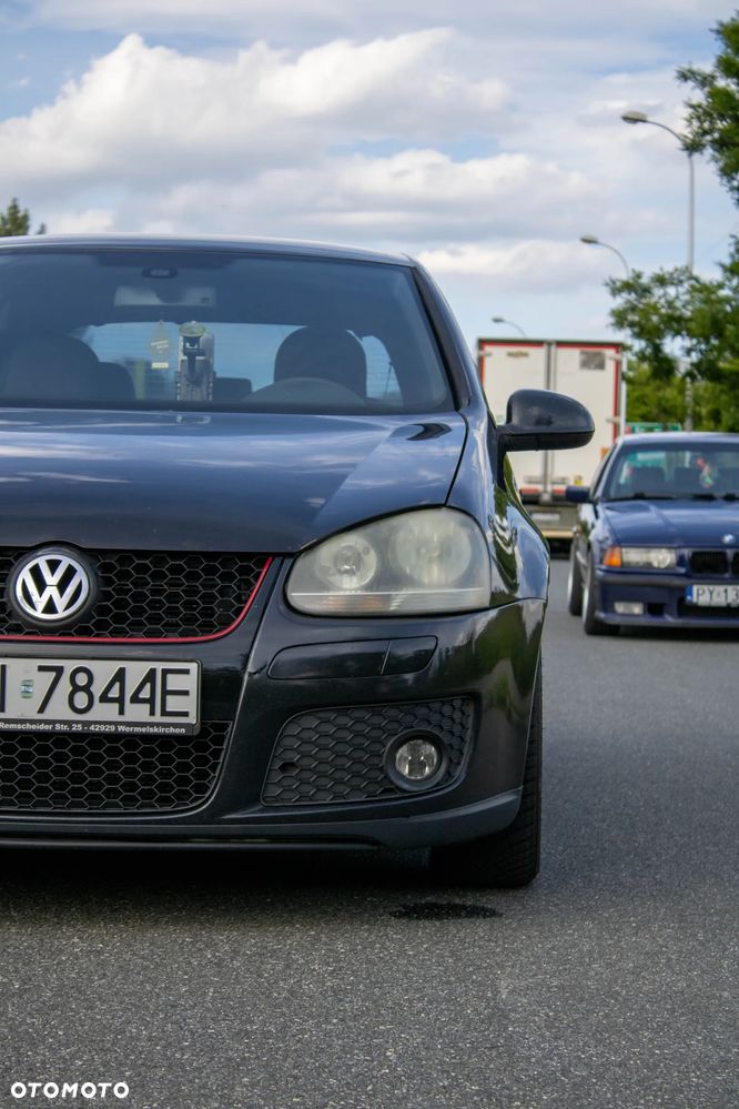 Volkswagen Golf 2.0 TSI GTI - 2