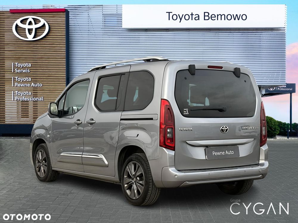 Toyota Proace City Verso 1.5 D-4D Family - 8