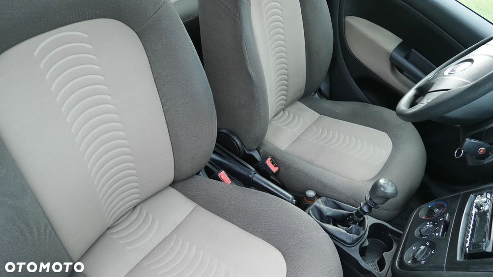 Fiat Linea 1.4 Fresh - 9