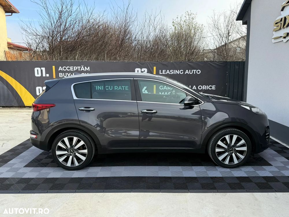 Kia Sportage 1.7 CRDI 2WD Dream-Team Edition - 9