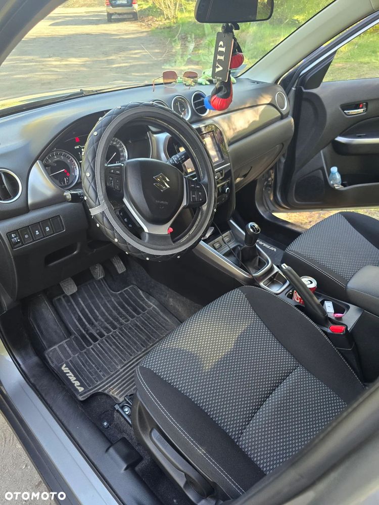 Suzuki Vitara 1.0 Boosterjet Comfort 2WD - 14