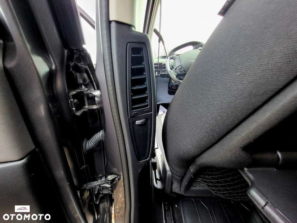 Citroën C4 SpaceTourer - 29