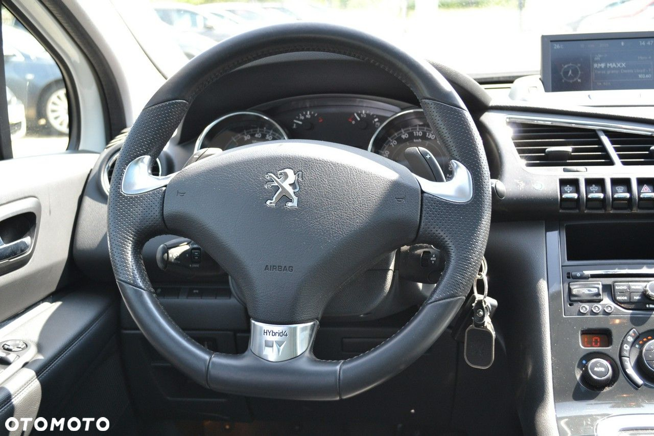 Peugeot 3008 - 16