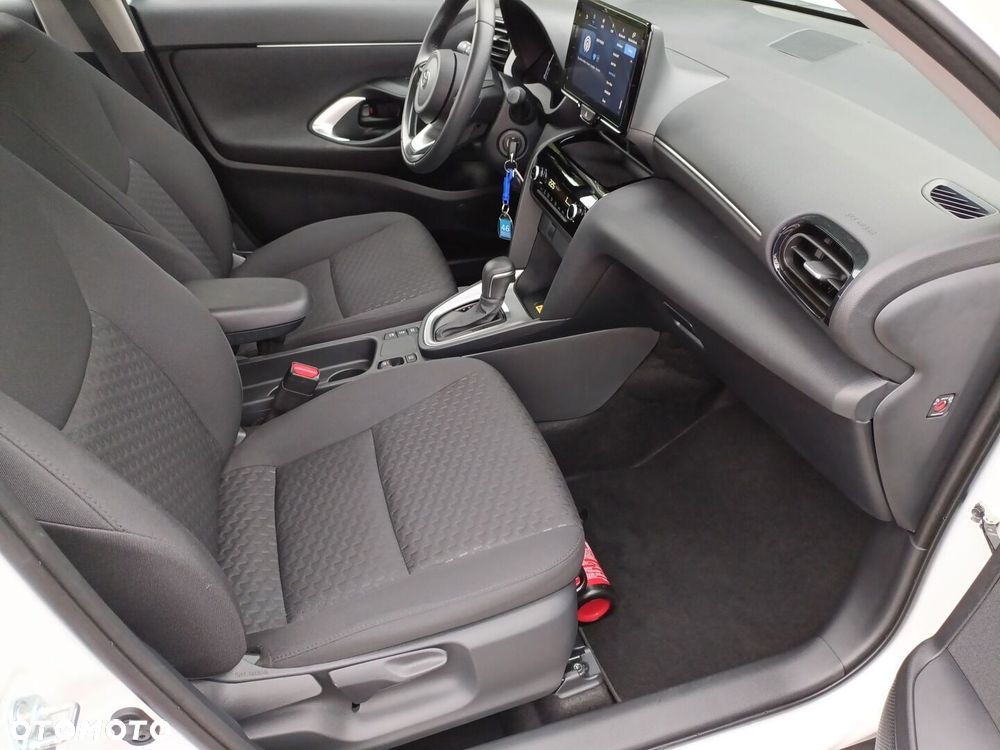 Toyota Yaris Cross Hybrid 1.5 Comfort - 13