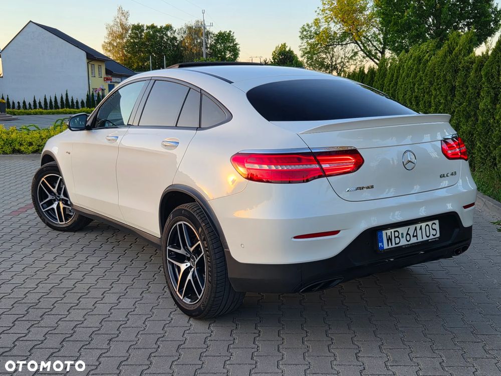 Mercedes-Benz GLC AMG 43 4Matic 9G-TRONIC - 28