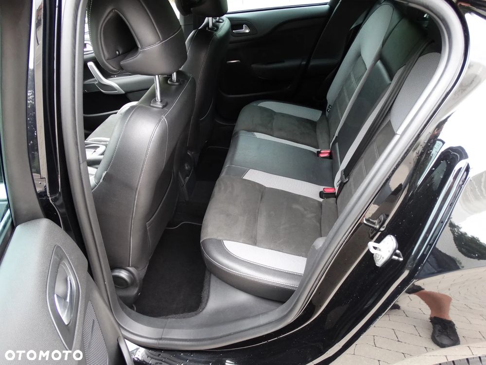 Citroën DS4 PureTech 130 Stop&Start SoChic - 31