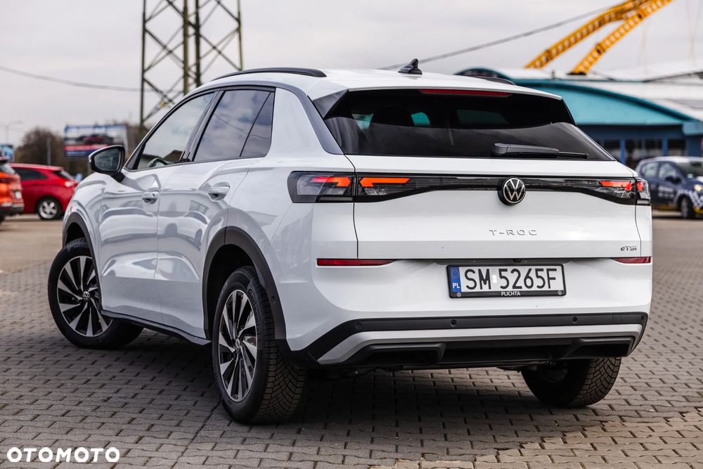 Volkswagen T-Roc 1.5 eTSI Life DSG - 10