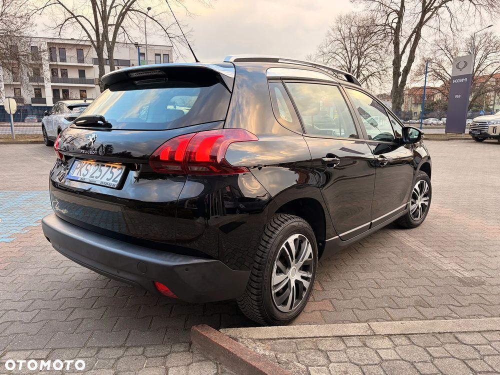 Peugeot 2008 1.2 Pure Tech Style S&S - 7