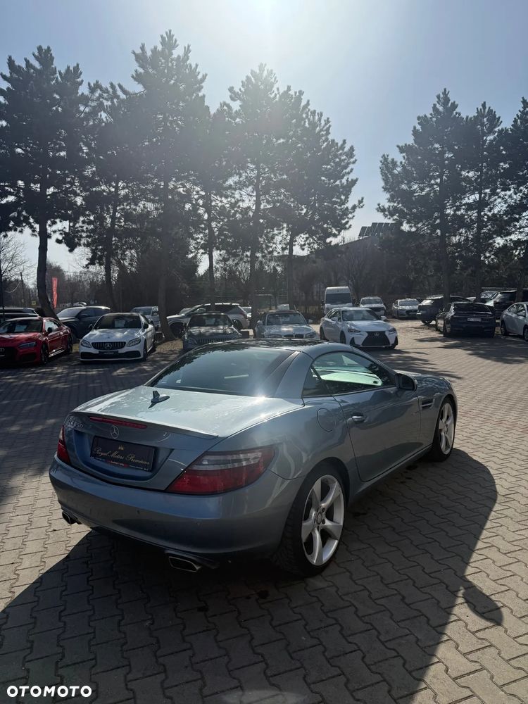 Mercedes-Benz SLK 350 - 5