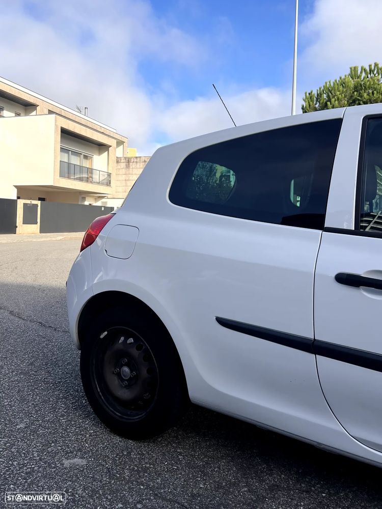 Renault Clio 1.5 dCi Dynamique - 7