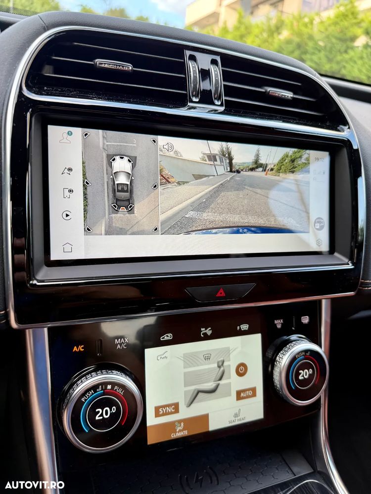 Jaguar XE P300 AWD Aut. R-Dynamic HSE - 7