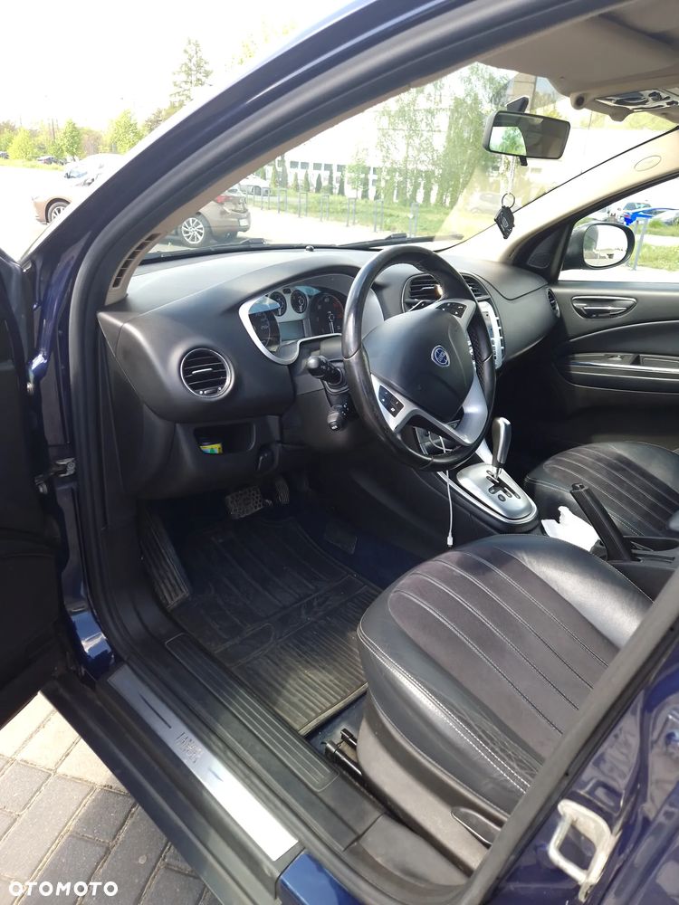 Lancia Delta 1.6 MJ Silver Selectronic - 25