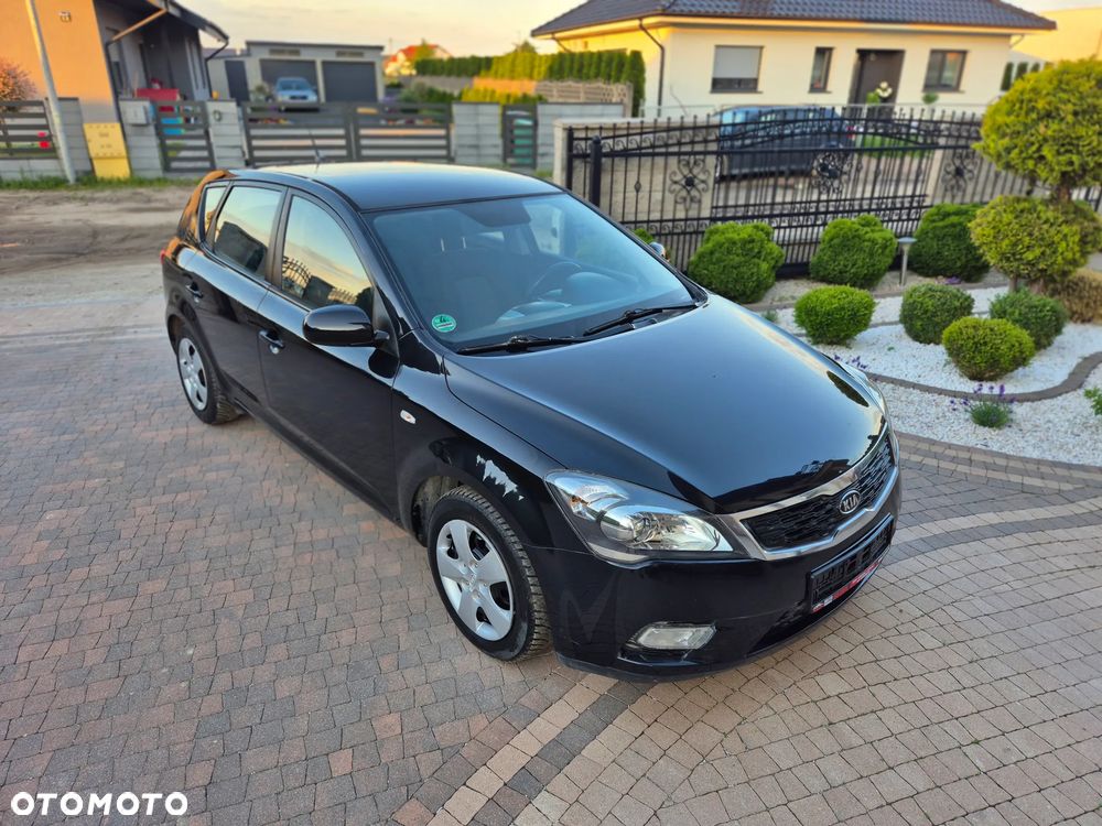 Kia Ceed 1.4 CVVT Edition 7 - 9