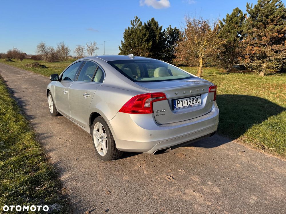 Volvo S60 T5 Geartronic Momentum - 6