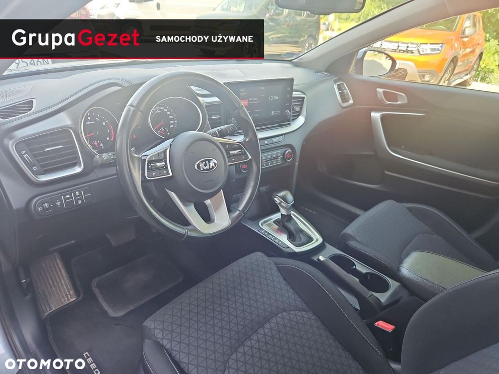 Kia Ceed 1.4 T-GDI M DCT - 9