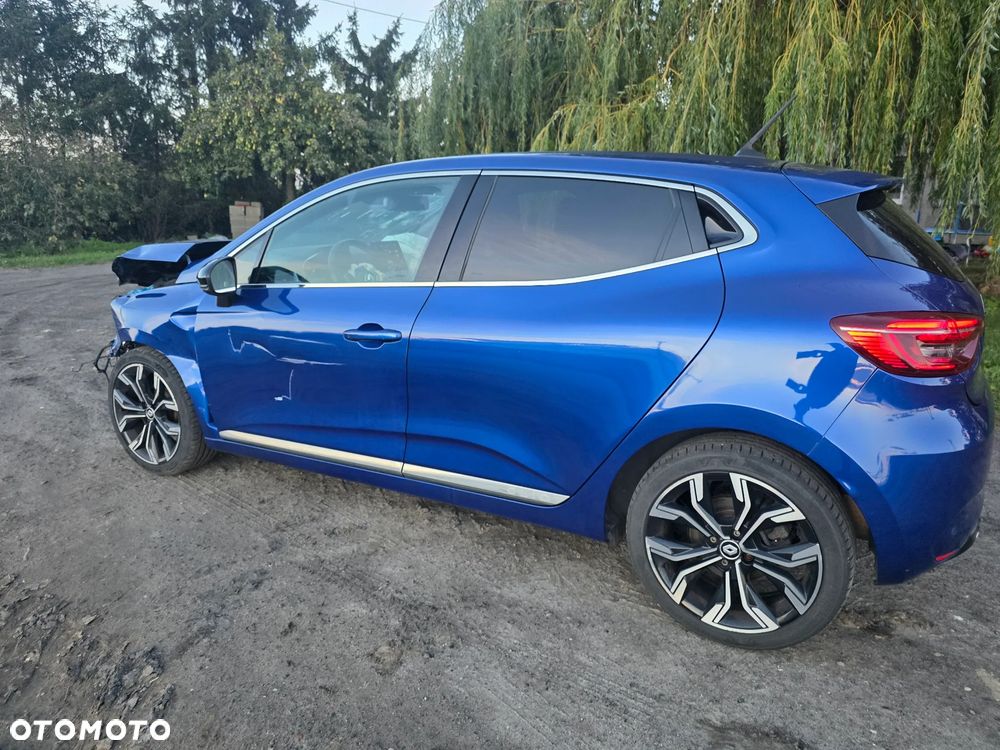 Renault Clio - 7
