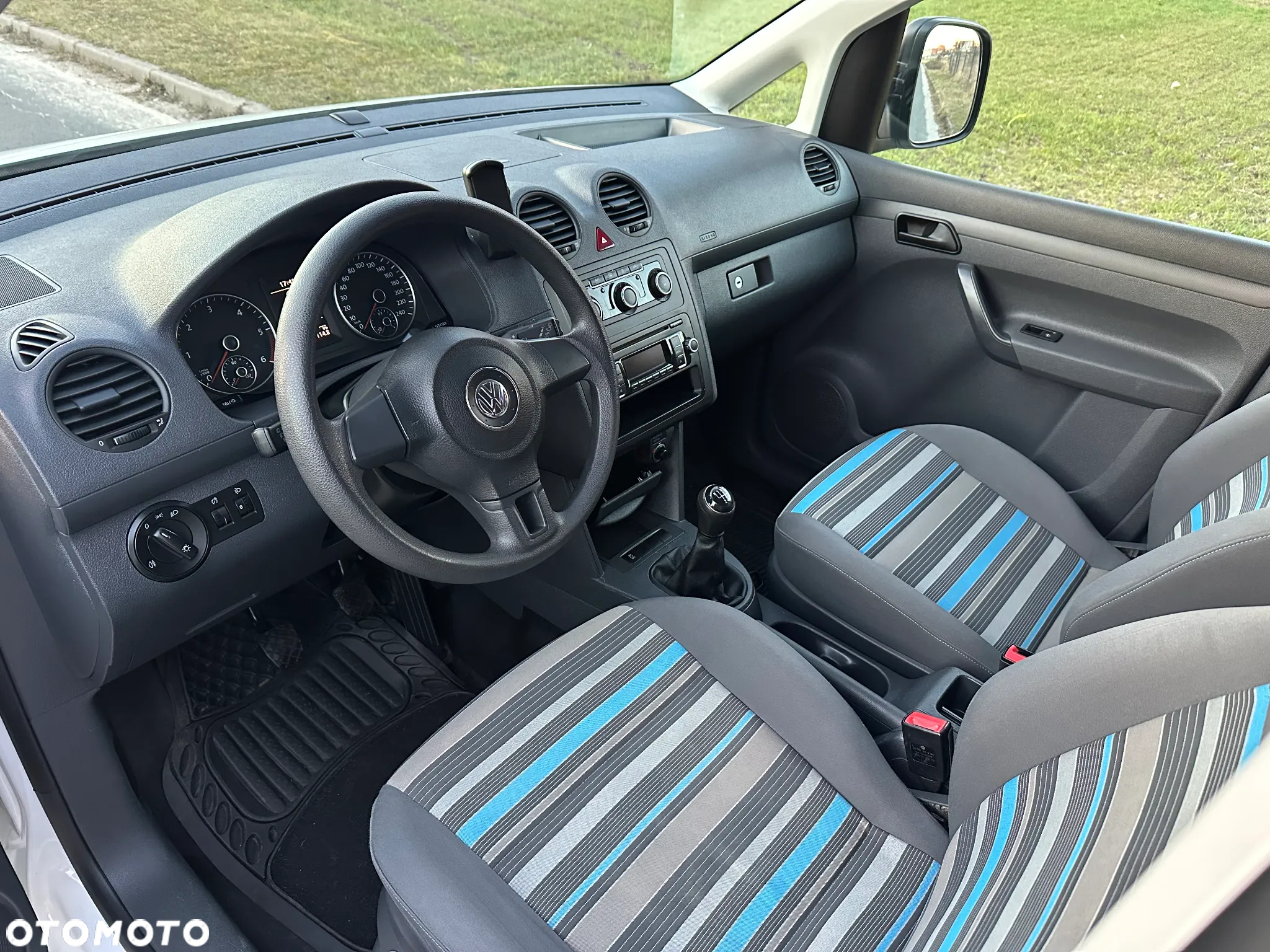 Volkswagen Caddy 1.6 TDI Trendline Mixt - 6