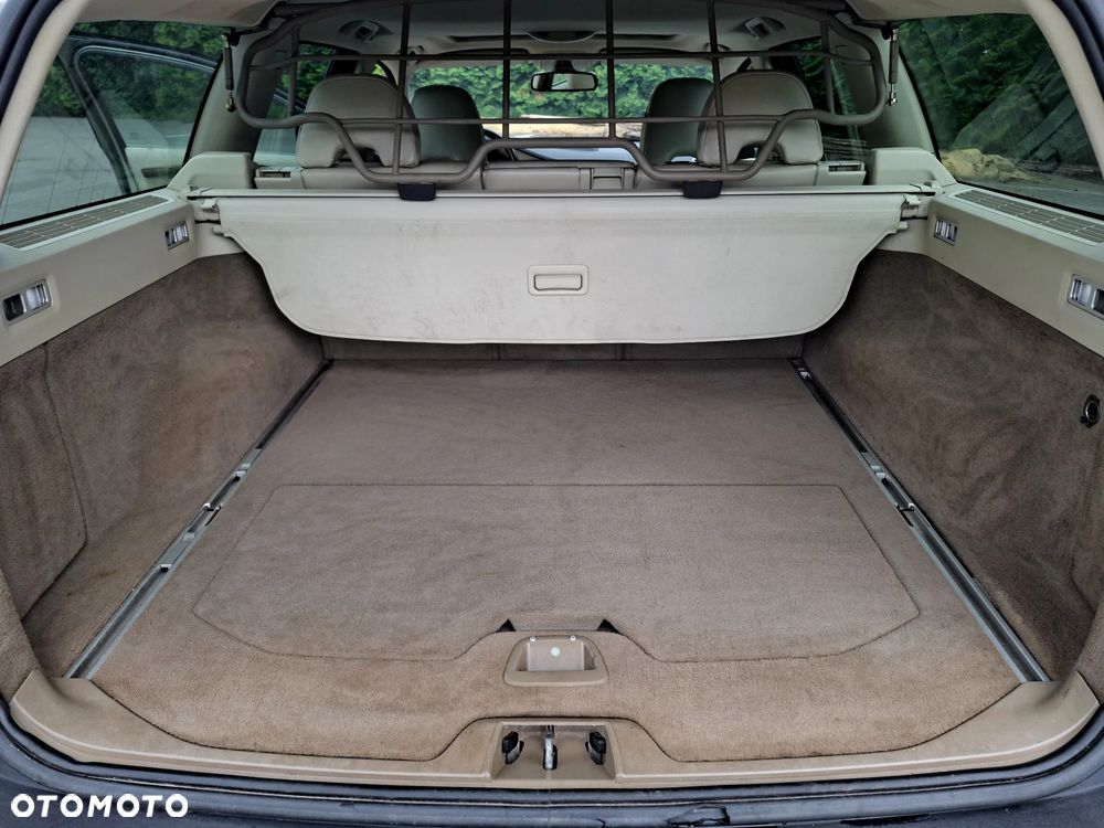 Volvo XC 70 D5 AWD Summum - 37