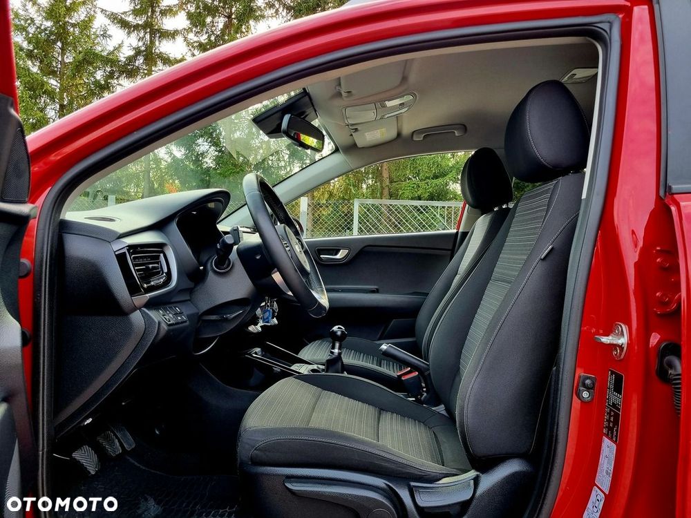 Kia Stonic 1.2 L - 9
