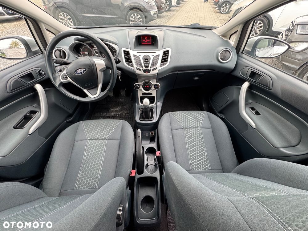 Ford Fiesta 1.4 Titanium - 17