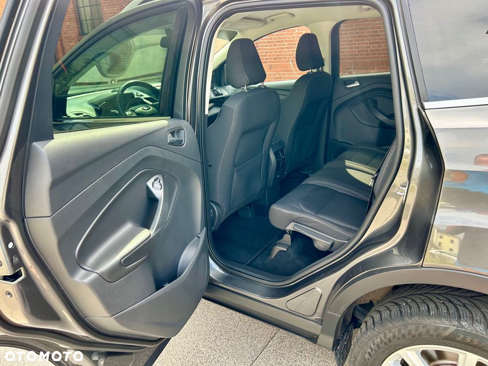 Ford Kuga - 20