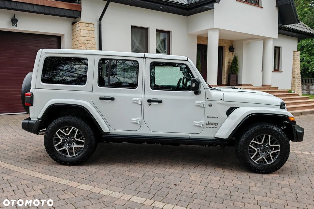 Jeep Wrangler Unlimited GME 2.0 Turbo Sahara - 6
